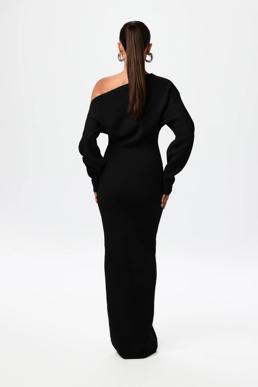 Alma | Elegantly Designed Dress