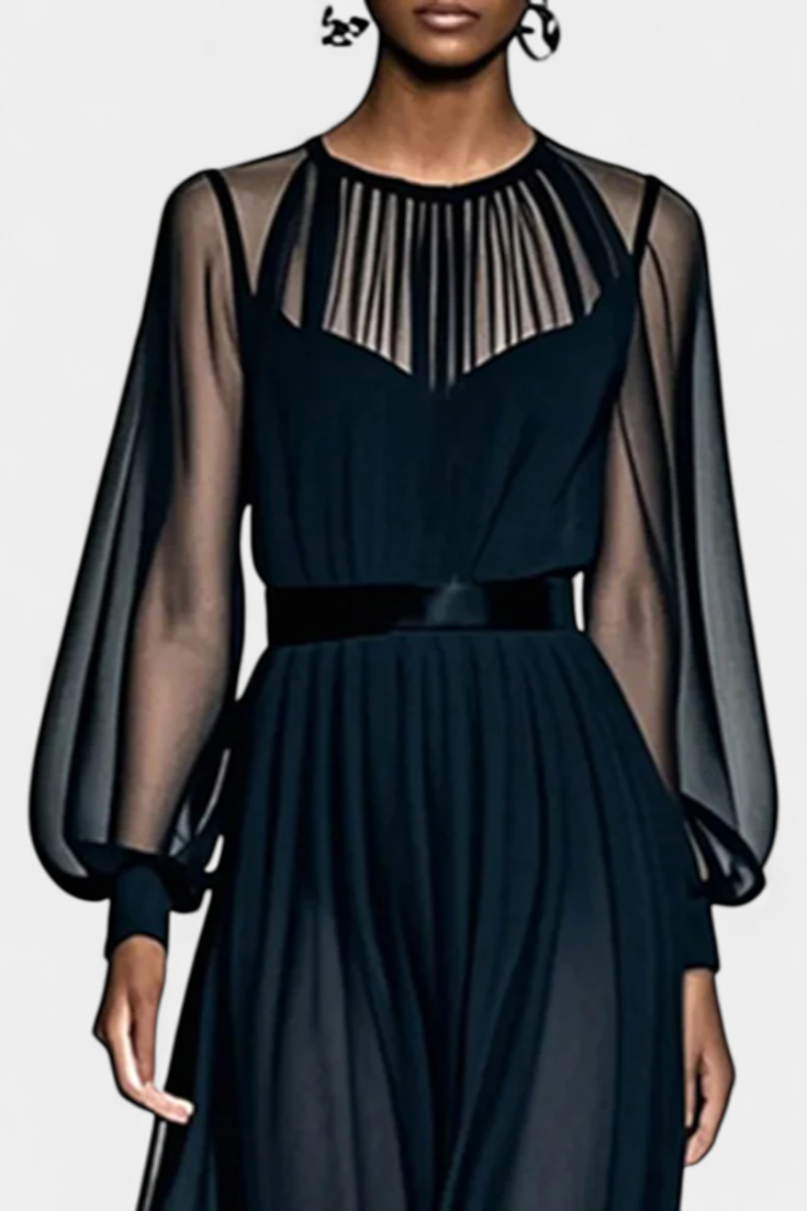 Aurelia | Vestido Maxi de Gasa Plisada con Transparencias
