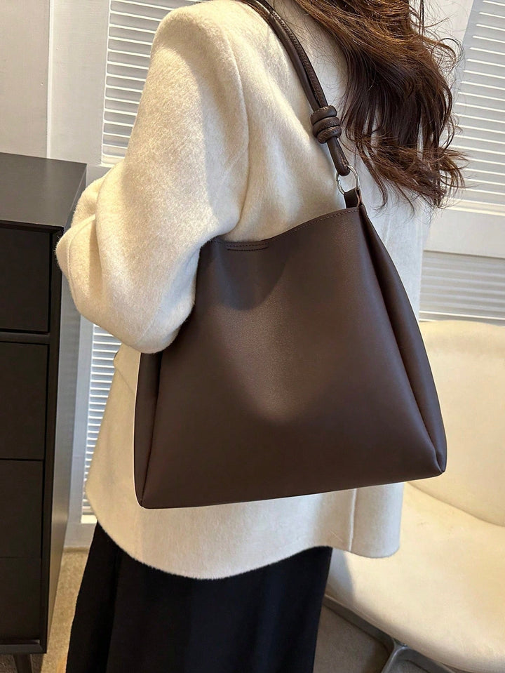 Bolso tote con detalle de pliegue