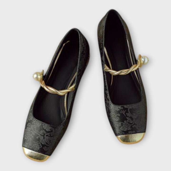 Κομψές Μπαλαρίνες με Εκλεπτυσμένες Λεπτομέρειες