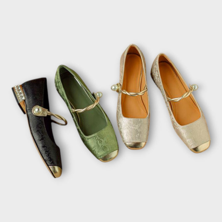 Κομψές Μπαλαρίνες με Εκλεπτυσμένες Λεπτομέρειες