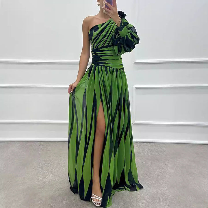 Noralie – Vestido de noche asimétrico con pliegues elegantes