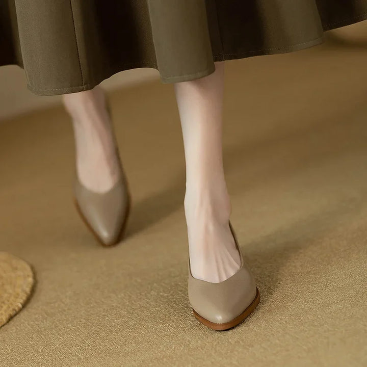 Η κλασική γόβα Helen