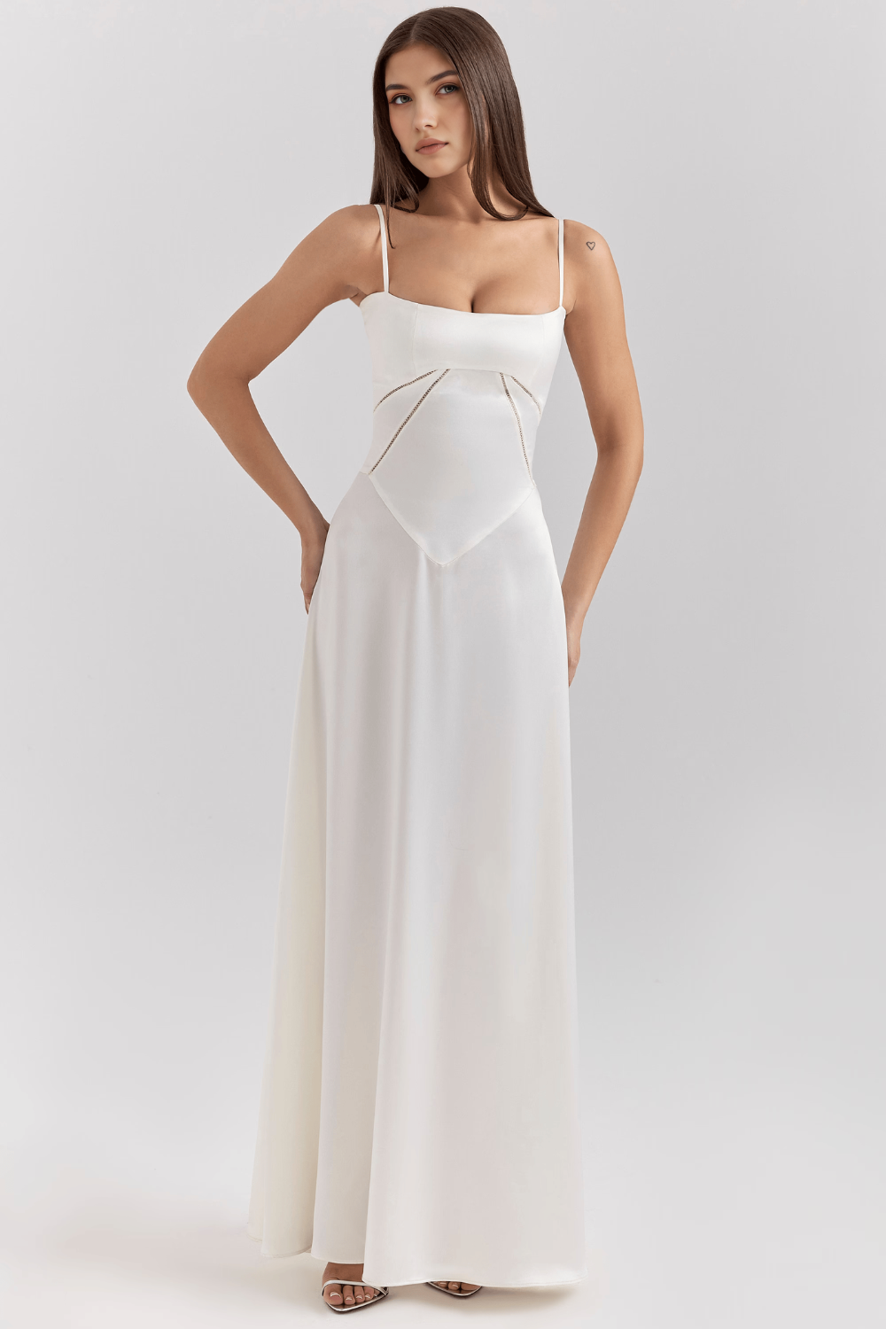 Noelle | Vestido de Noche con Corsé Elegante