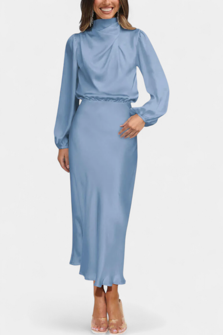 Cecila Vestido Maxi | Cuello Alto | Detalle Floral