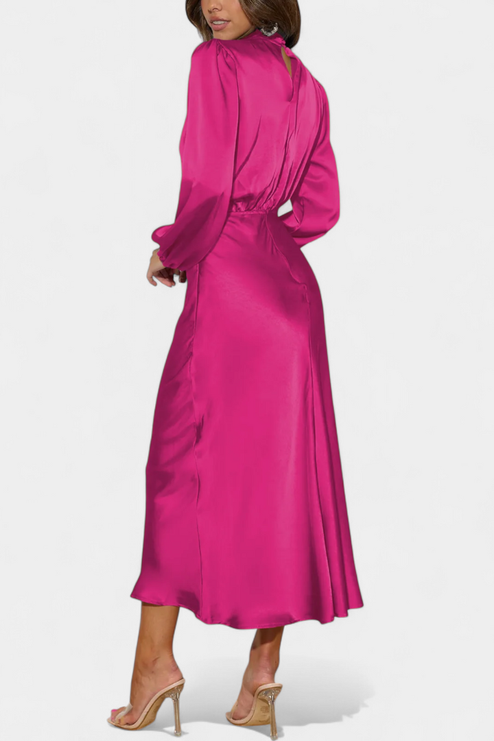 Cecila Vestido Maxi | Cuello Alto | Detalle Floral