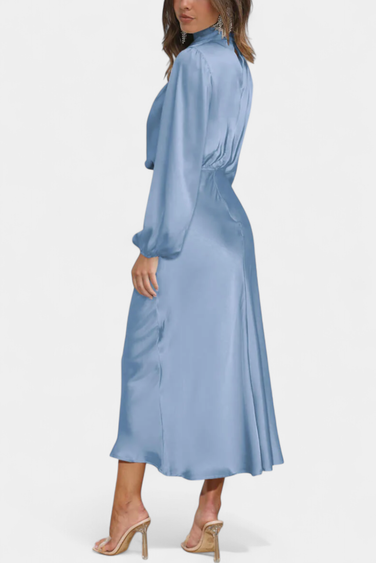 Cecila Vestido Maxi | Cuello Alto | Detalle Floral